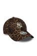 Șapcă NEW ERA 9FORTY W Cosy Leo NEYYAN beige Șapcă NEW ERA 9FORTY W Cosy Leo NEYYAN beige
